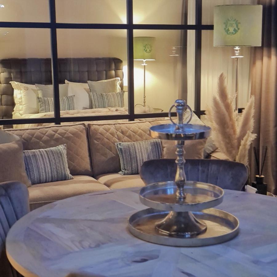 Elegance Room - Aparta & Suite - Automatized Apartment บัสซาโน เดล กรัปปา ภายนอก รูปภาพ